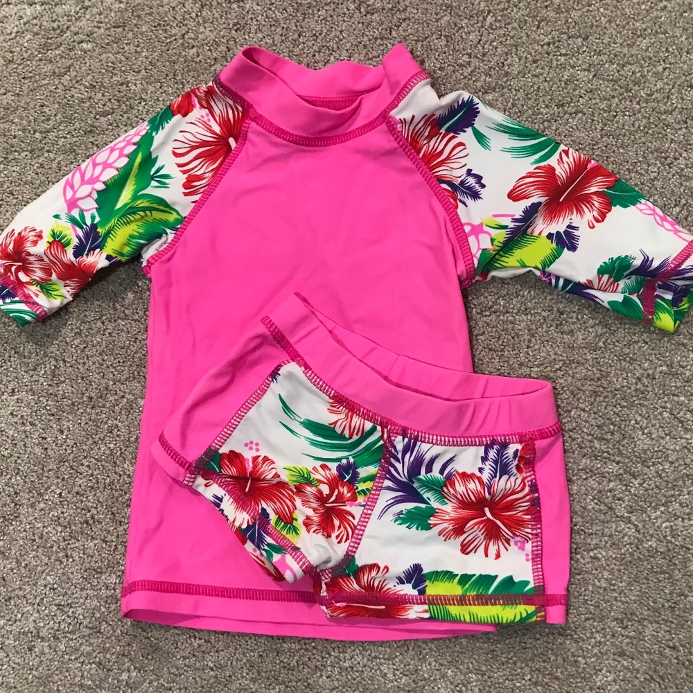 🎃EUC Tropical Girl’s Swim/Rash Guard Set Floral